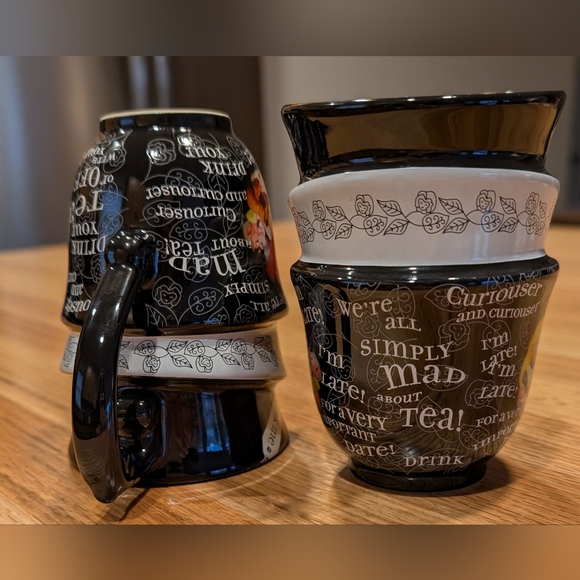 Disney Parks Alice in Wonderland Triple Stacked Tea Cups - Set Of 2 - Picture 5 of 8